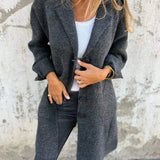 Nika - Elegantní minimalistický kabát